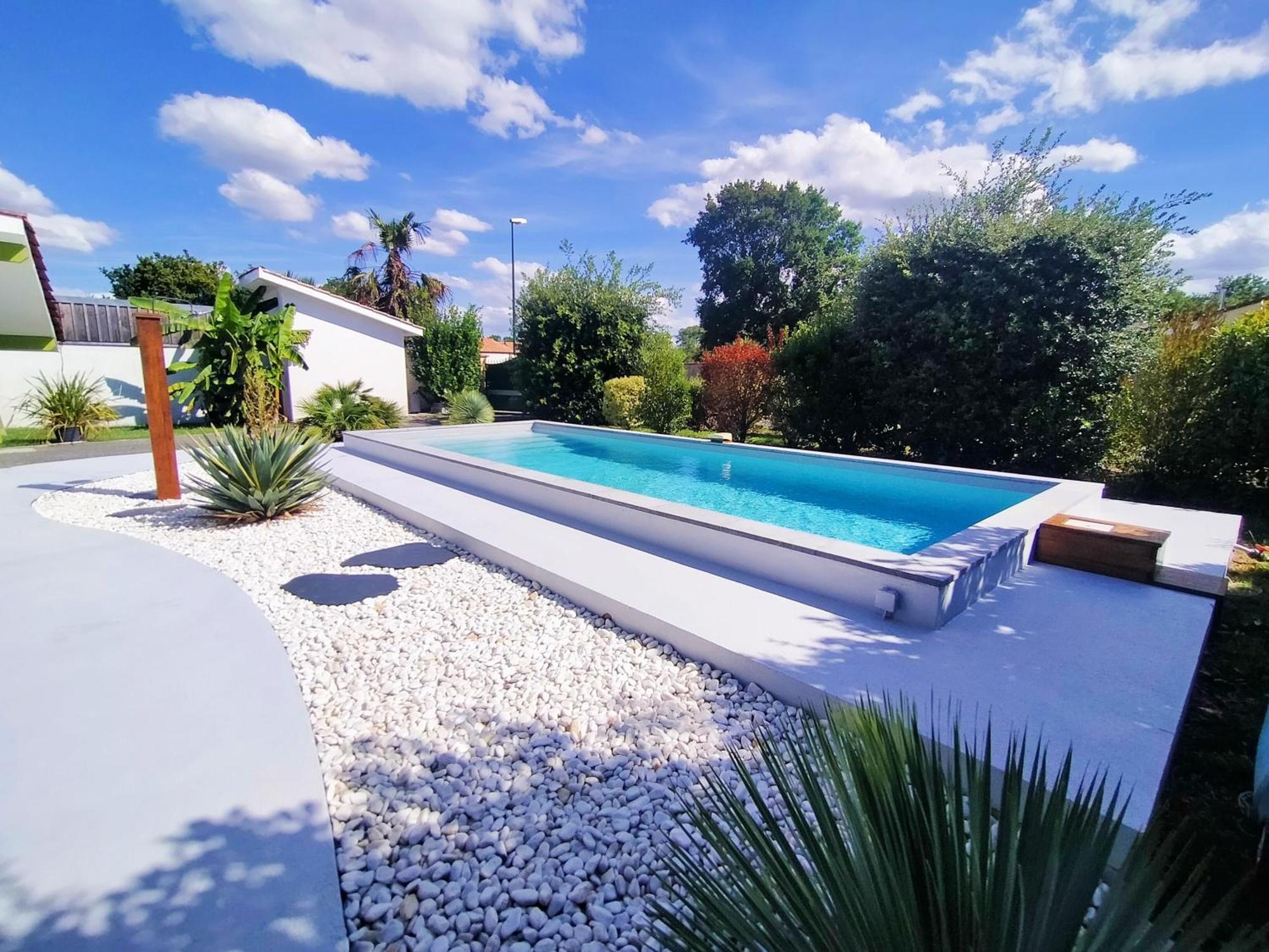 Gite Avec Piscine Et Espace Bien-Etre Partages Entre Bordeaux Et Lacanau Ocean (Adults Only) Brach Exterior photo